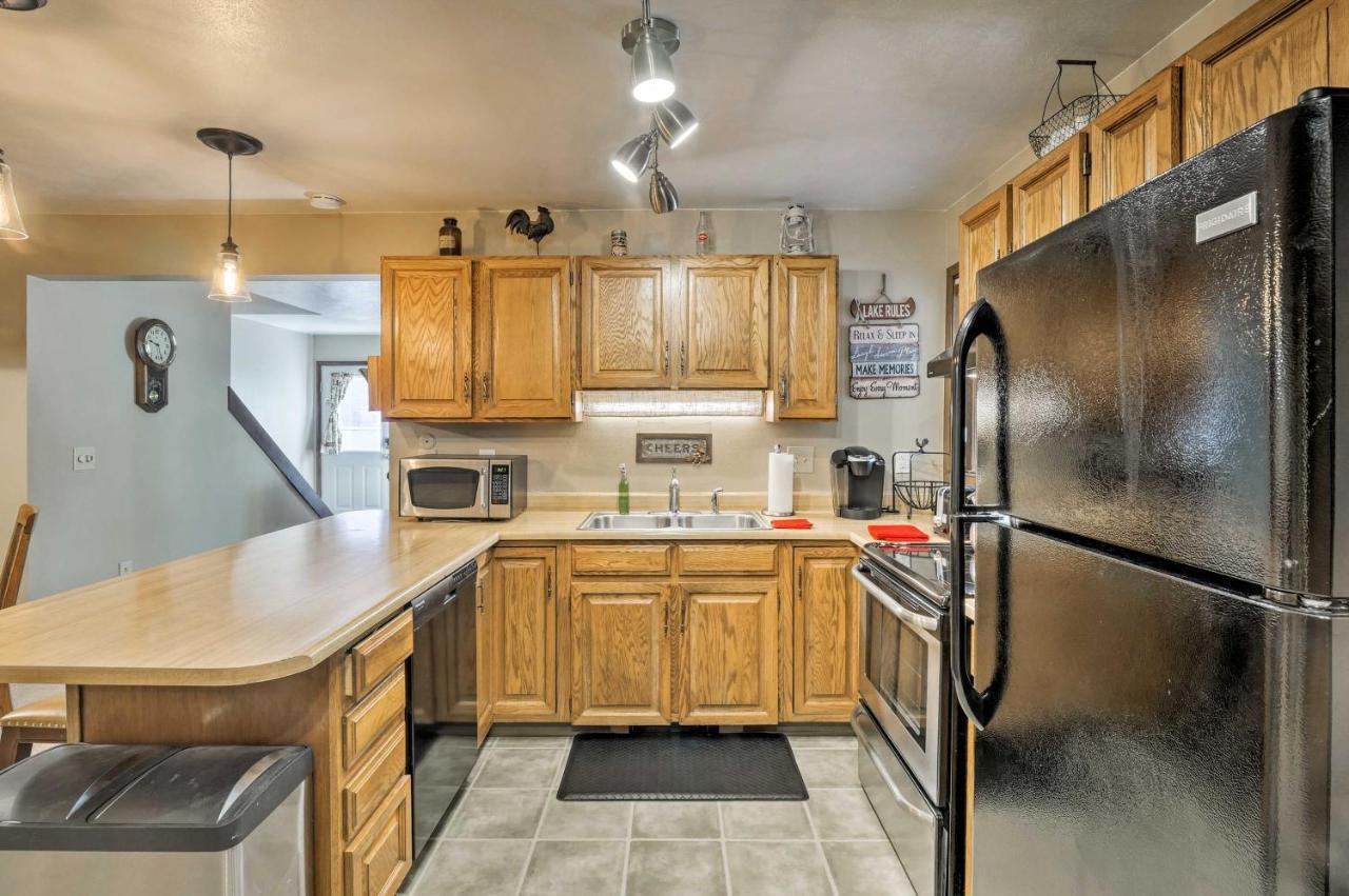 Grand Lake Condo With Balcony - 1 Block To Water! מראה חיצוני תמונה