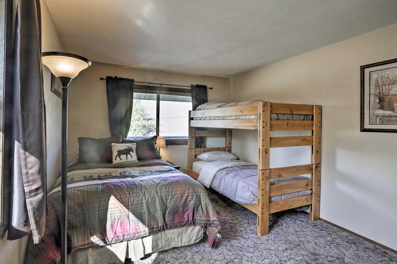 Grand Lake Condo With Balcony - 1 Block To Water! מראה חיצוני תמונה